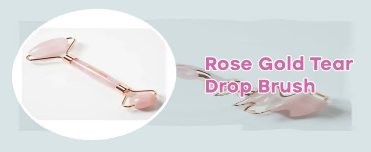 Rose gold makeup brushes